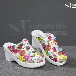 Ortopedik Büyük Çiçekli Dolgu Taban Sabo Terlik Ortopedik Büyük Çiçekli Dolgu Taban Sabo Terlik